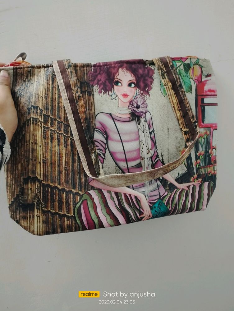 Printed Hand Bag