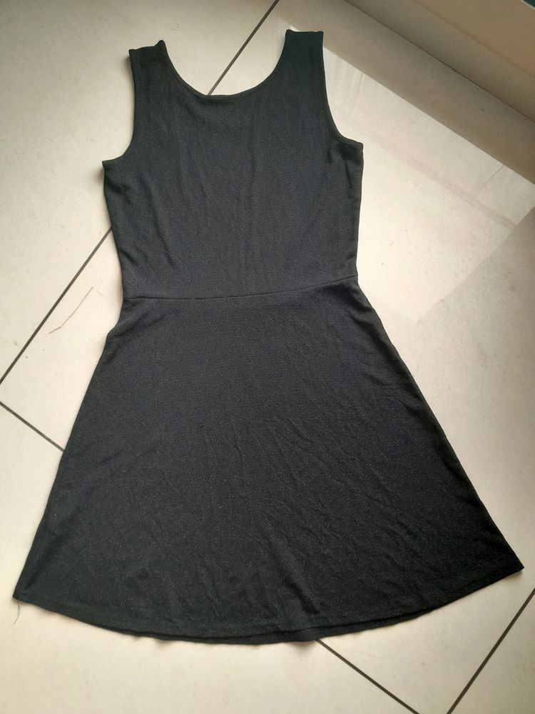 Black One Piece