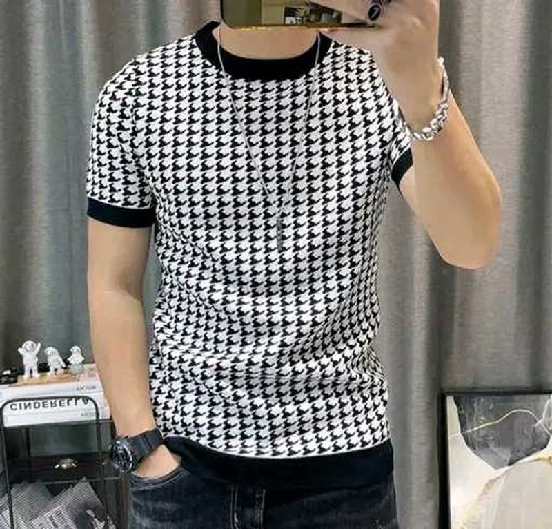 🔥 Houndstooth T Shirt 🤝🏻🎽