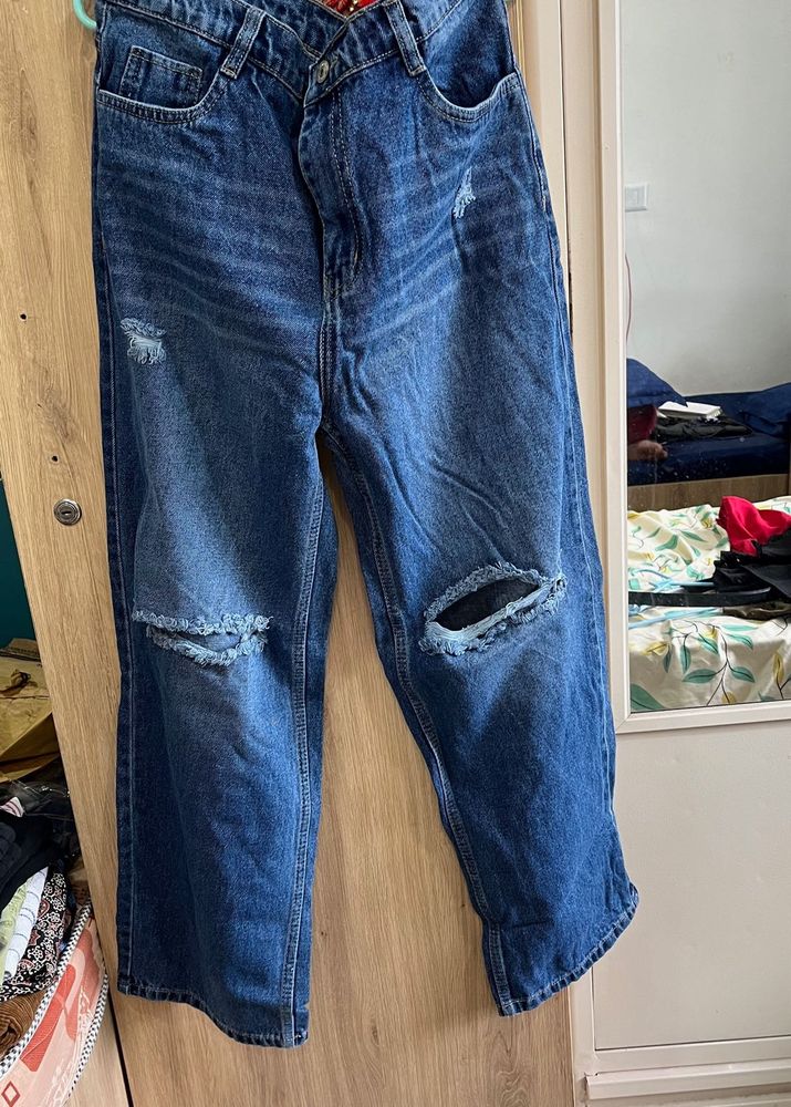 Ripped baggy MK blue Jeans