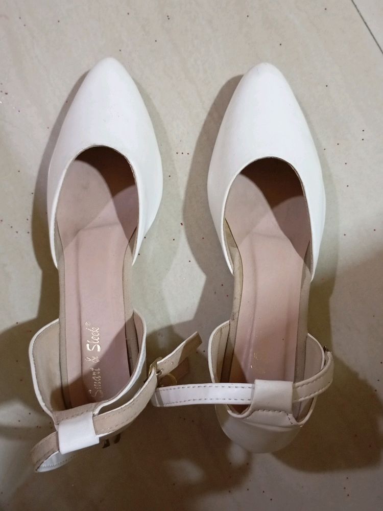 Cindrella Princess White Block Heels
