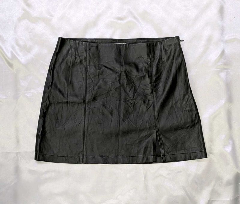 Faux leather mini A-line skirt in black