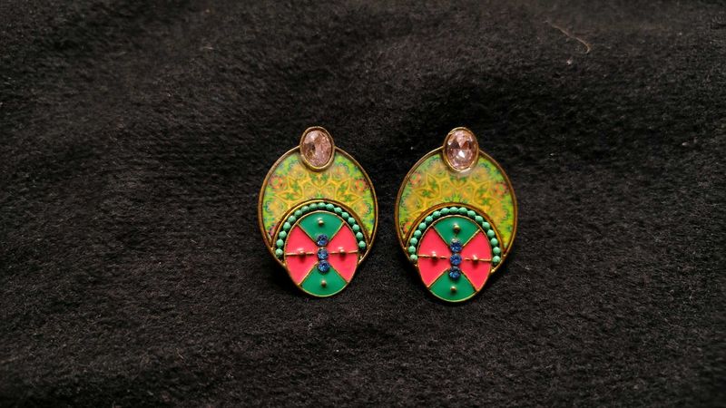 Elegant Golden Oxidized Designer Studs