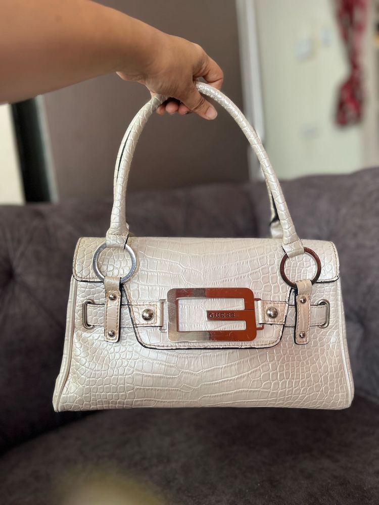 Authentic Guess crocodile pattern Handbag