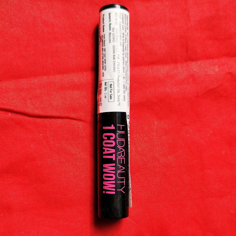 Huda Beauty 1 Coat Wow Mascara