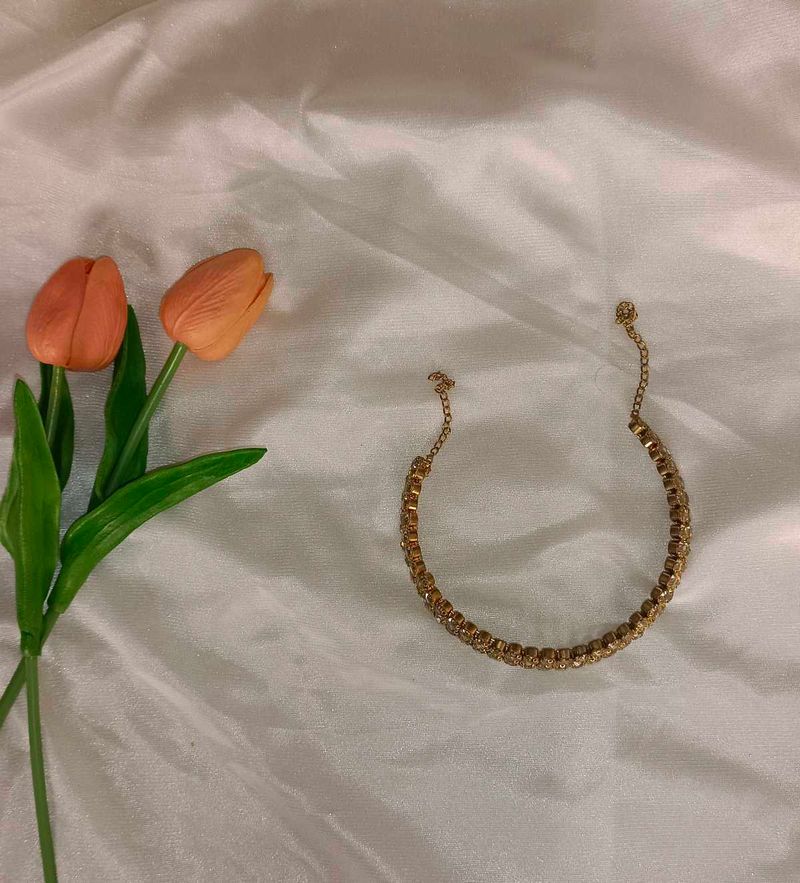 Gold Tone Chain Necklace