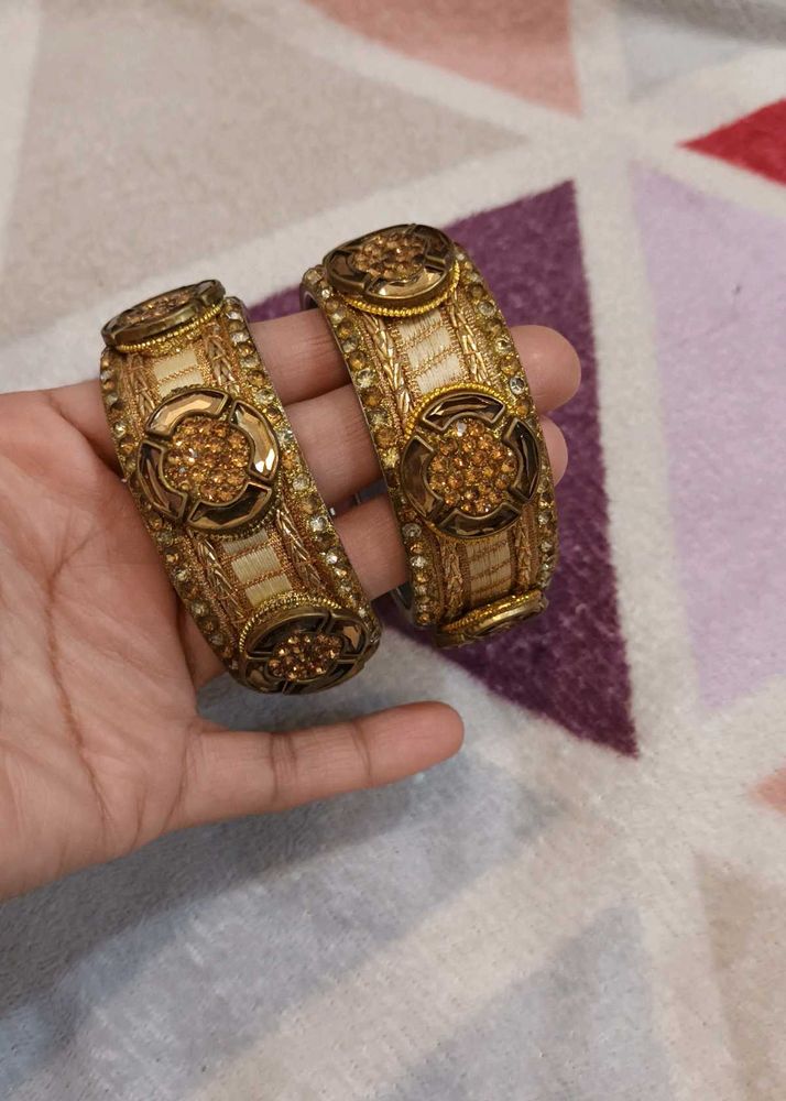Embellished Bangle Set