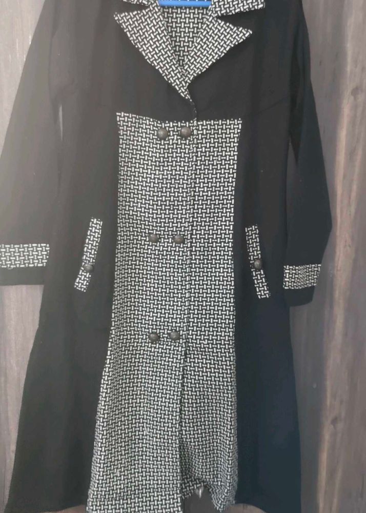 Elegant Black &amp; White Coat