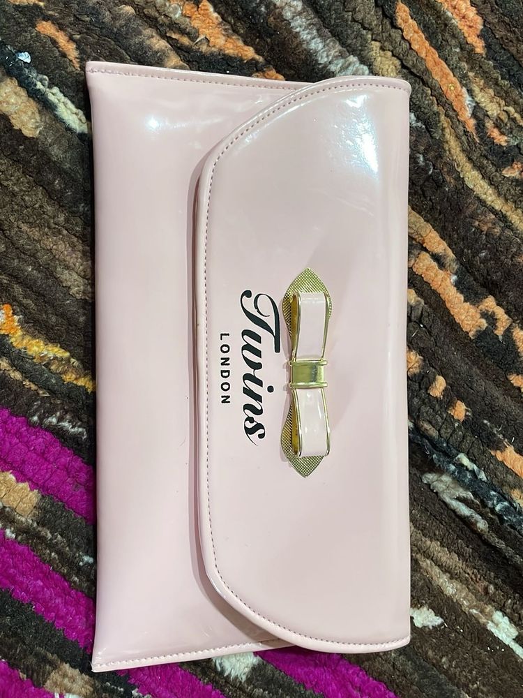 Twins London Clutch