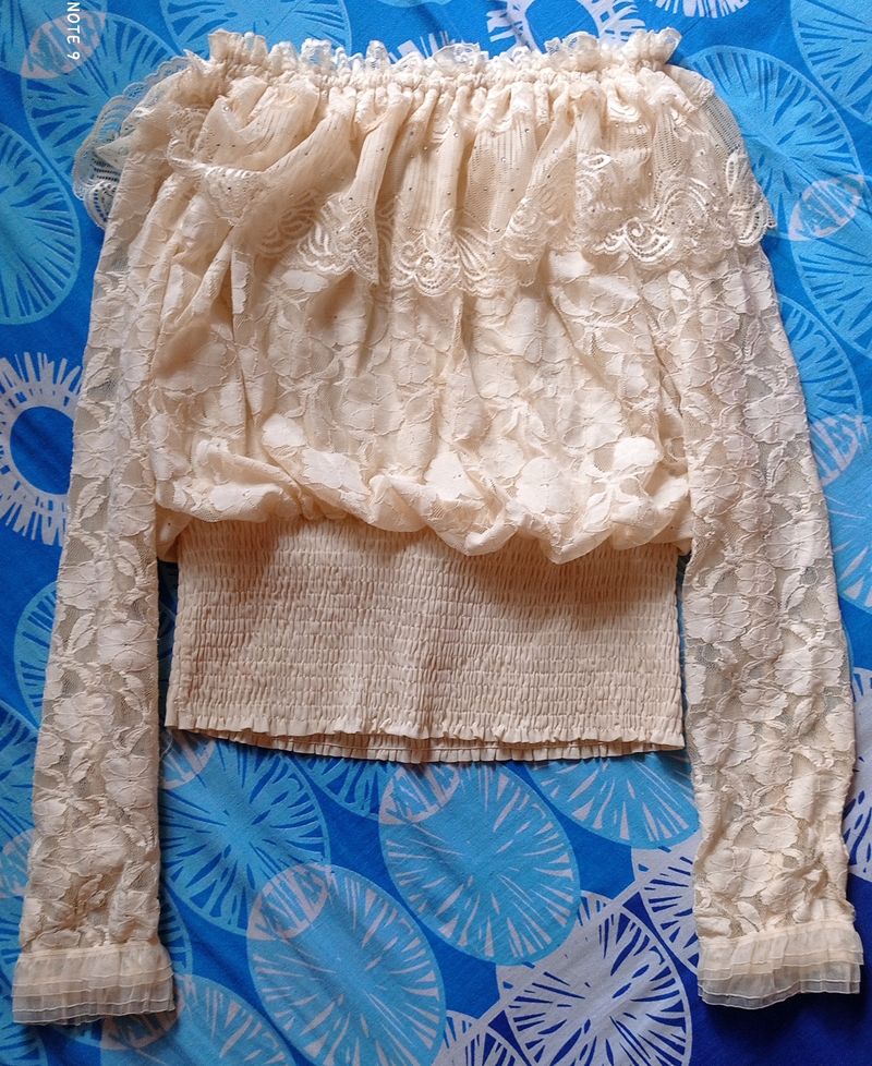 Off White Cute Korean Top