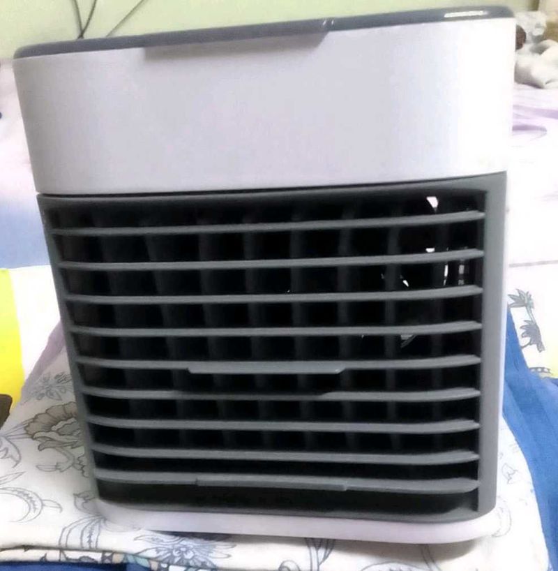 Mini Cooler Cum Humidifier