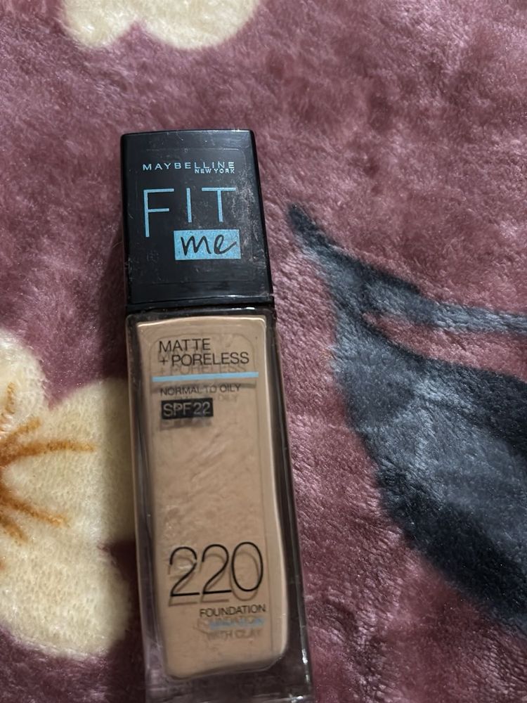 Maybelline Fit Me Foundation