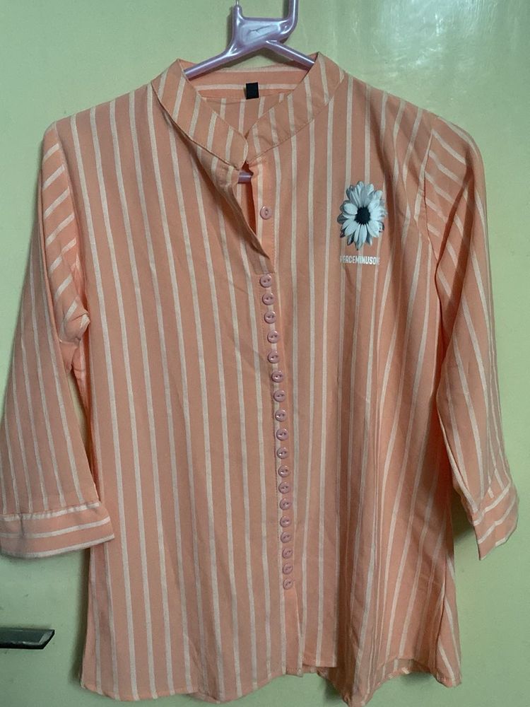 Striped Peach Top