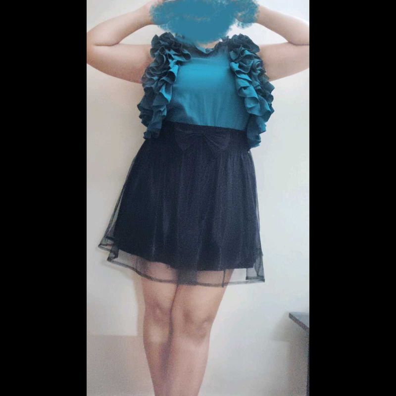 🎄Turquoise Ruffled Sleeve Top🎄