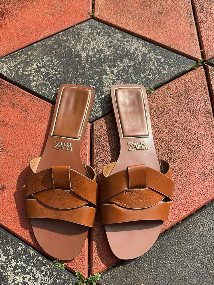 Zara Brown Leather Flats