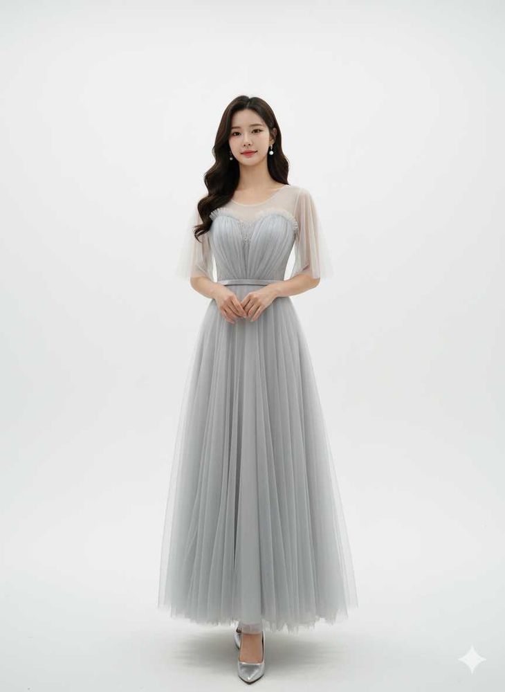 Elegant Grey Tulle Dress
