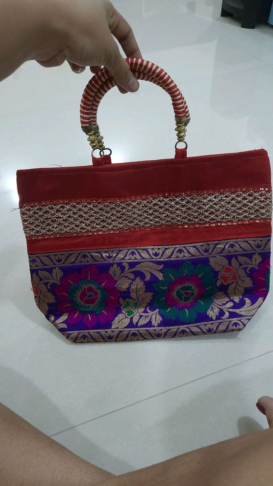 Purse