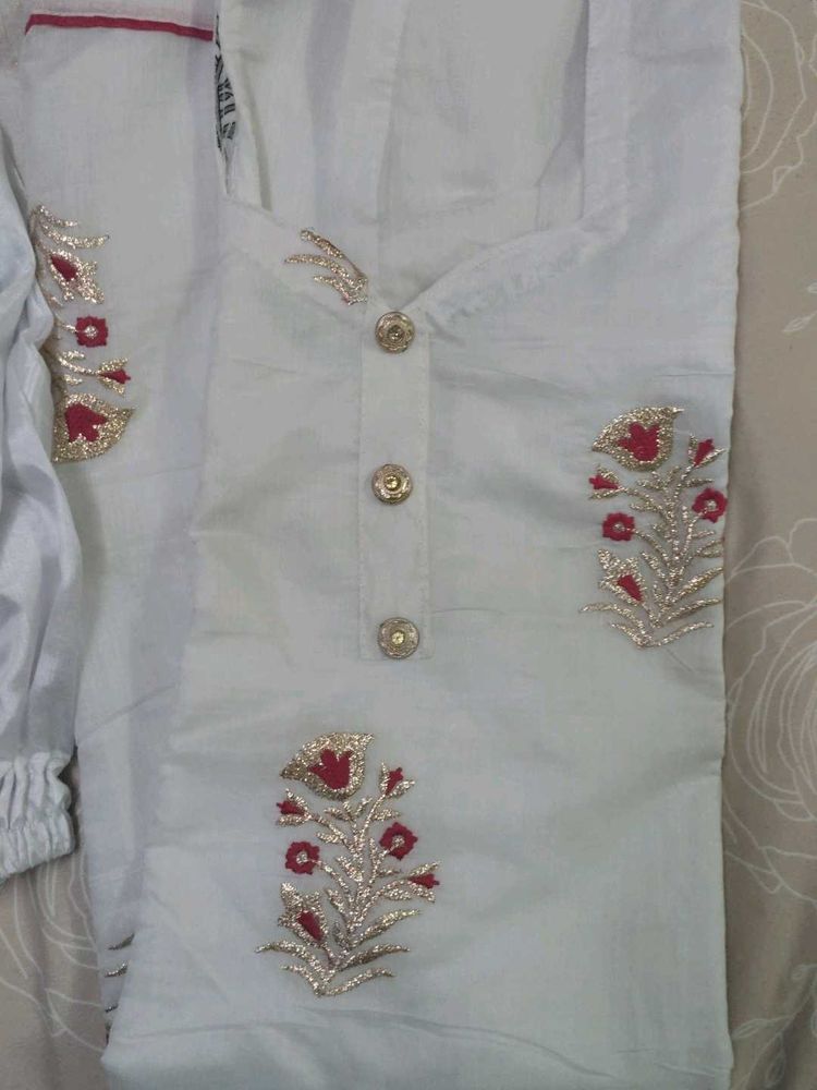 Elegant White Kurta Sets