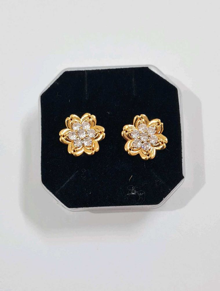 Gold Flower Earrings