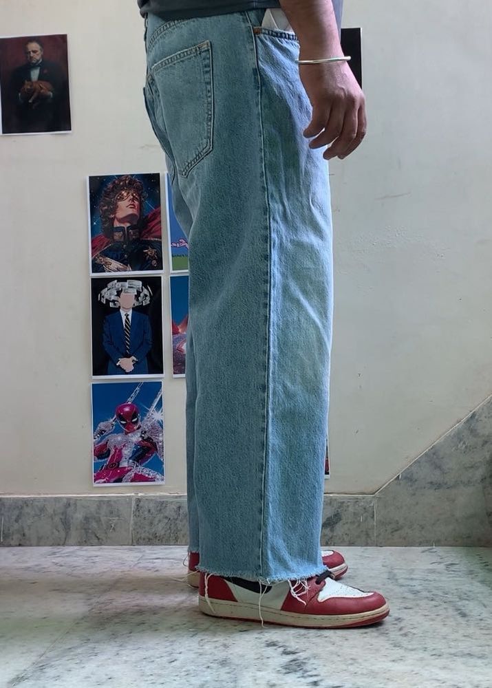 Light Wash Cropped Jeans