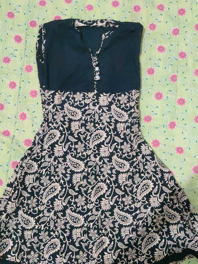 Elegant Printed Kurta
