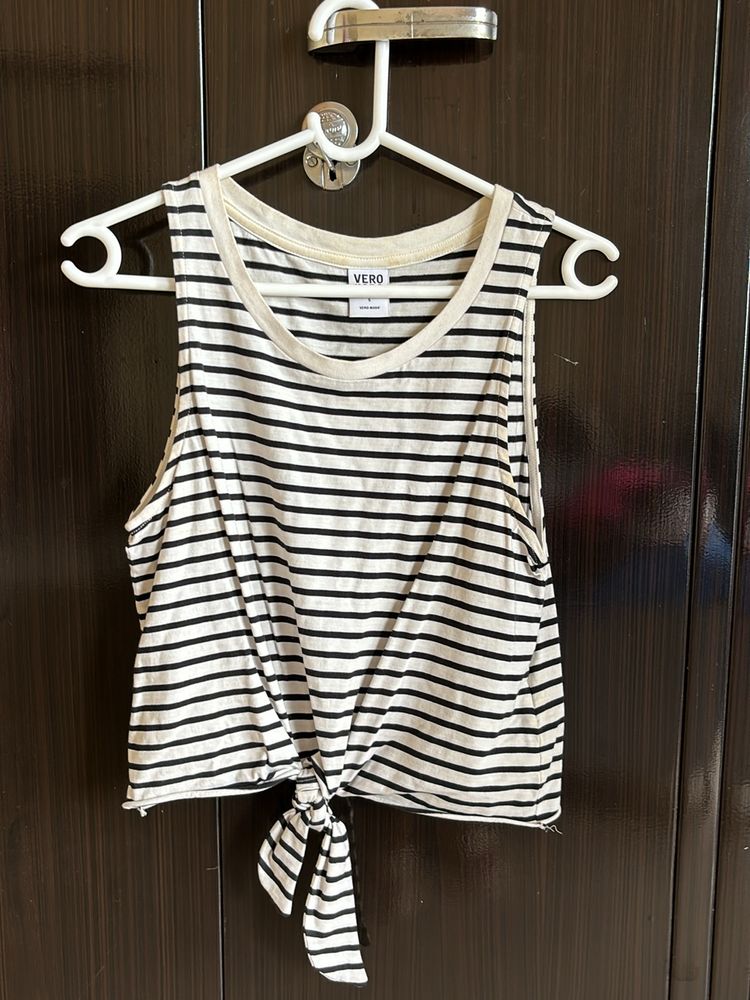 Vero Moda Black And White Stripped Knot Top