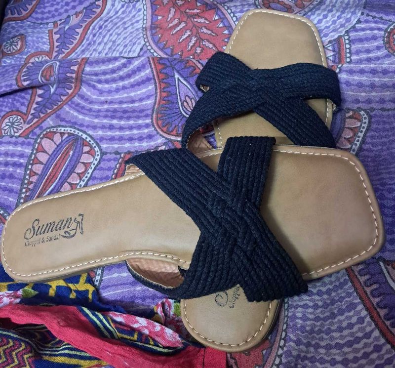 Stylish Black Strap Sandals