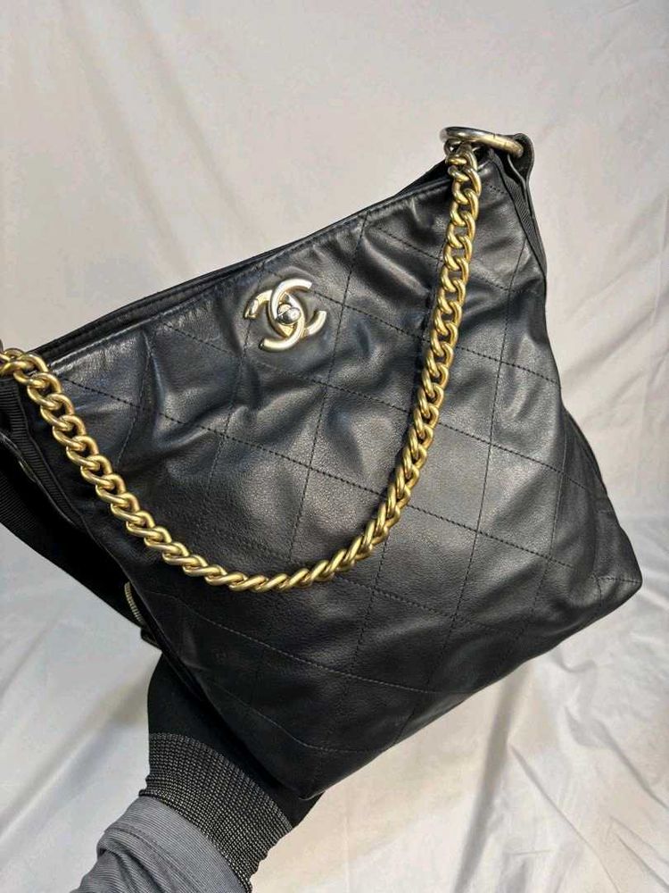Chanel Black Leather Shoulder Bag