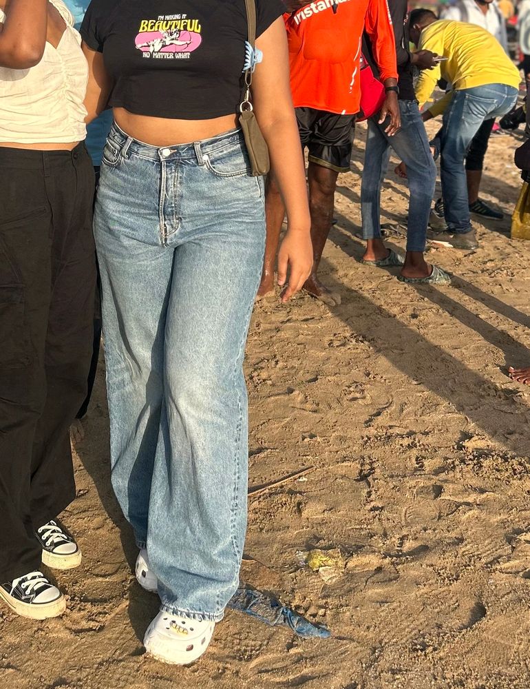Washed Wide Leg Jeans