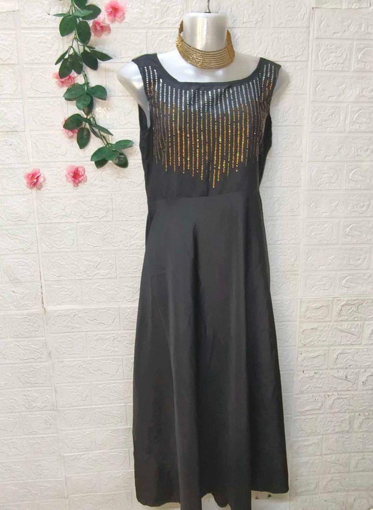 Size Small 🎁Buy 2 Get 1 Free 🎁Black Gown