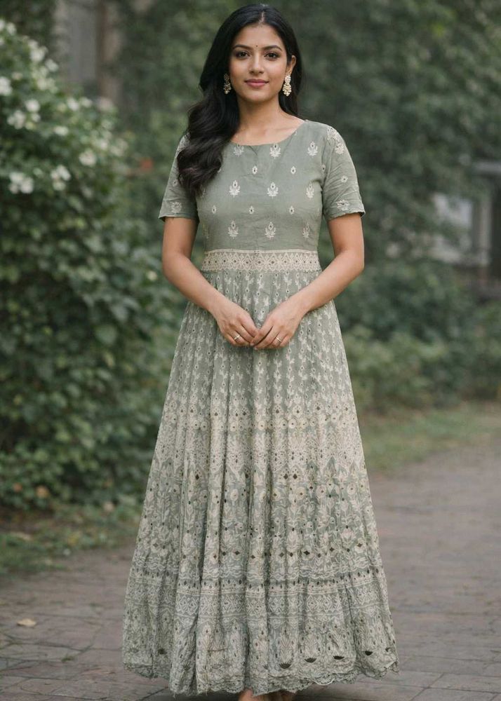 Elegant Embroidered Kurta