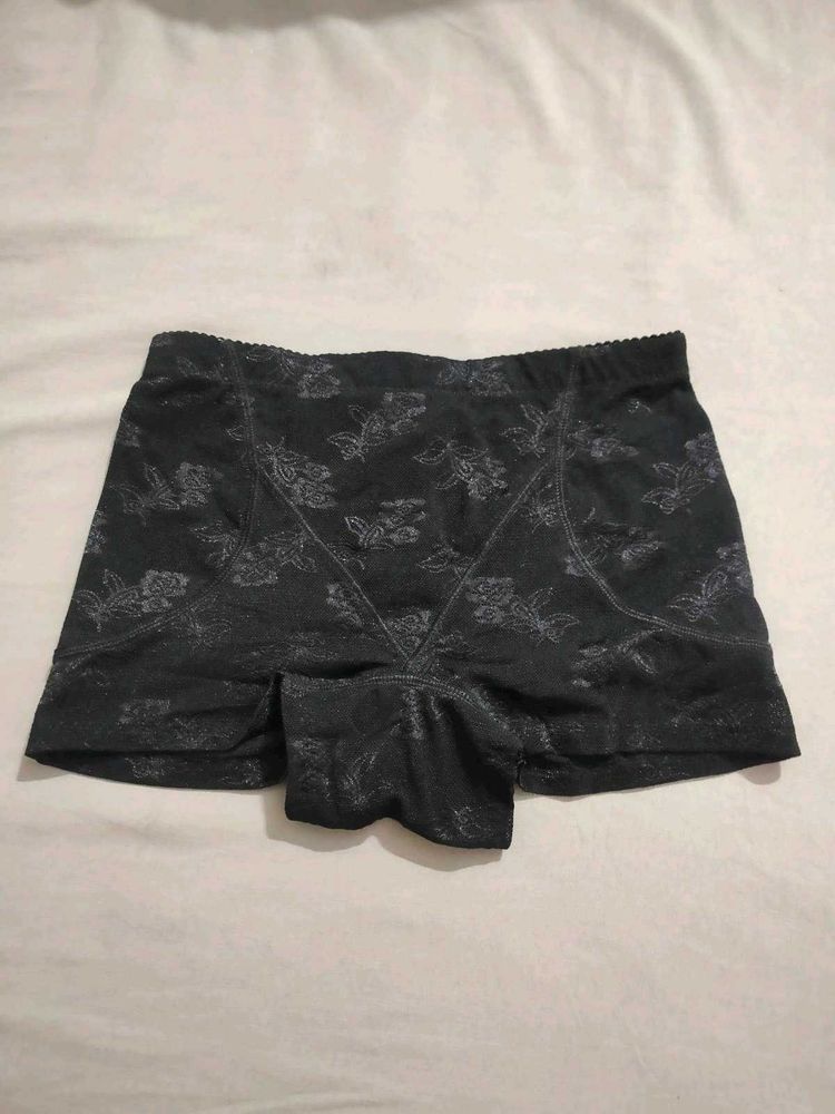 Tummy and Butt Shaper Lace Boy Short