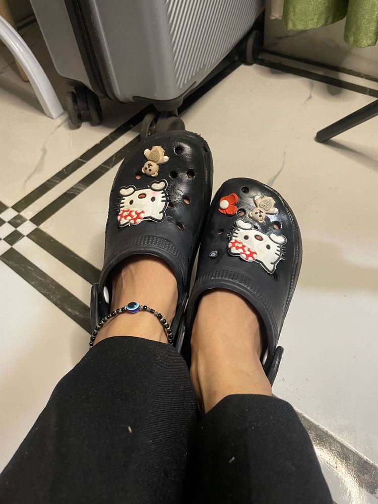 Cute Hello Kitty Clogs