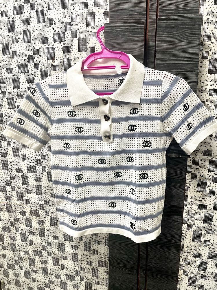 Stylish Patterned Top