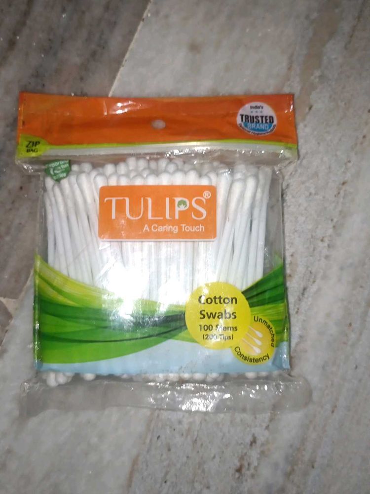 Tulips Cotton Swabs