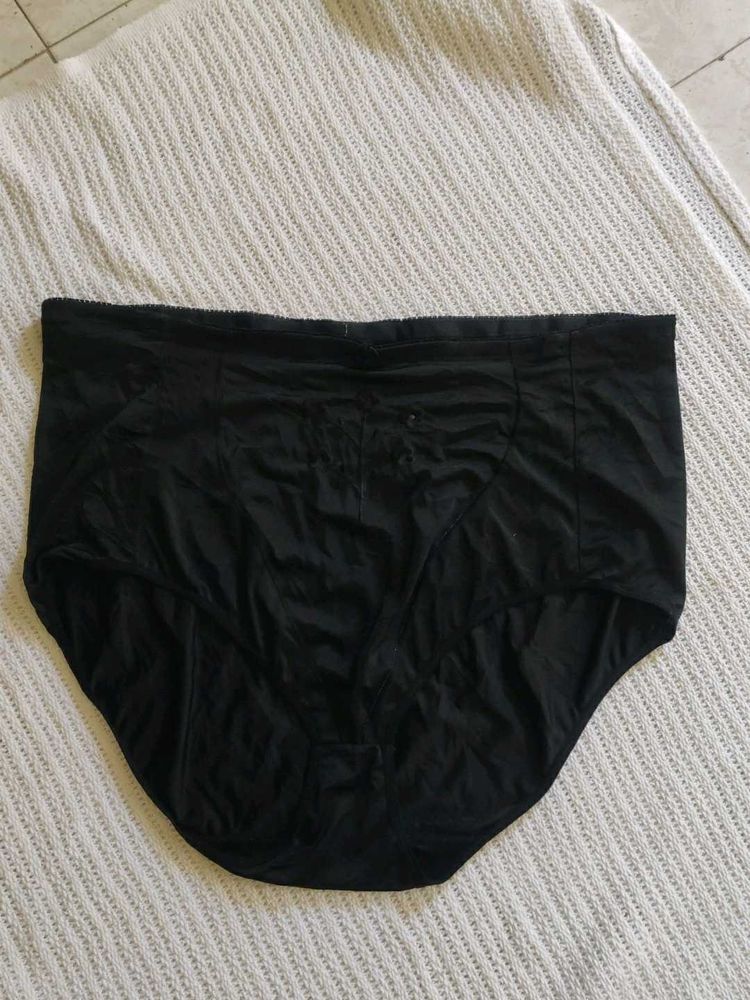 Black High-Waisted Briefs