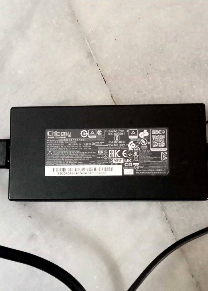 CHICONY LAPTOP CHARGER NEW AND ORIGINAL 150 WATT