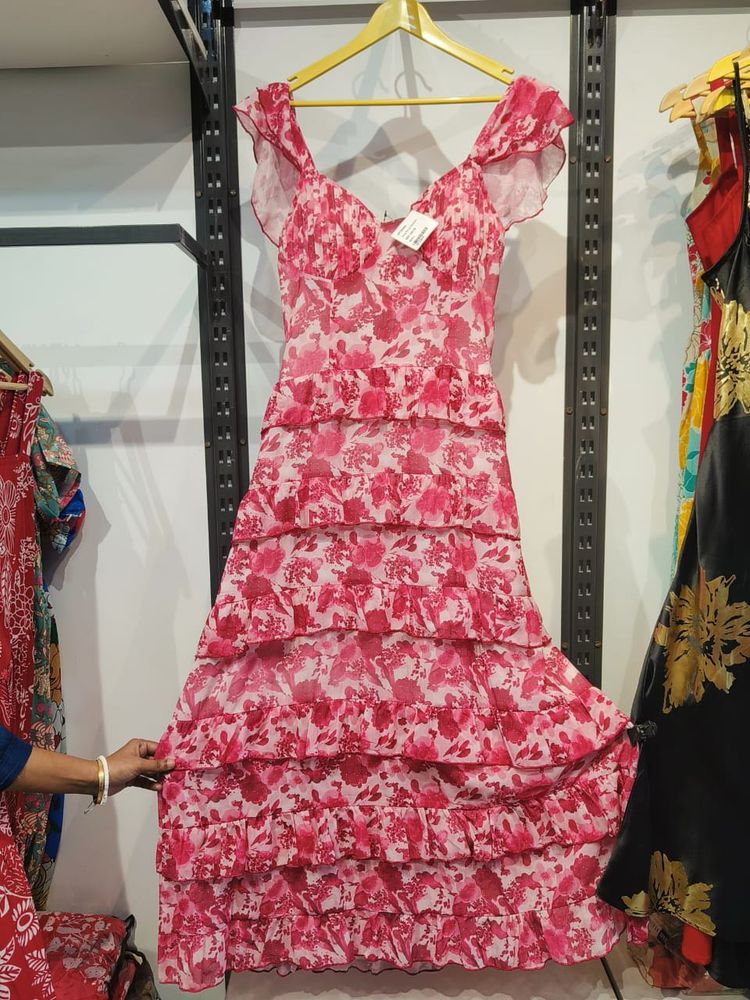 Beautiful Pink Dress (L) Size