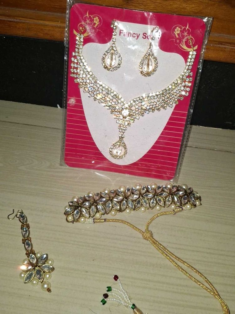 Elegant Jewelry Set