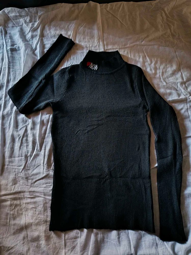 Black High Neck T-shirt Small Size