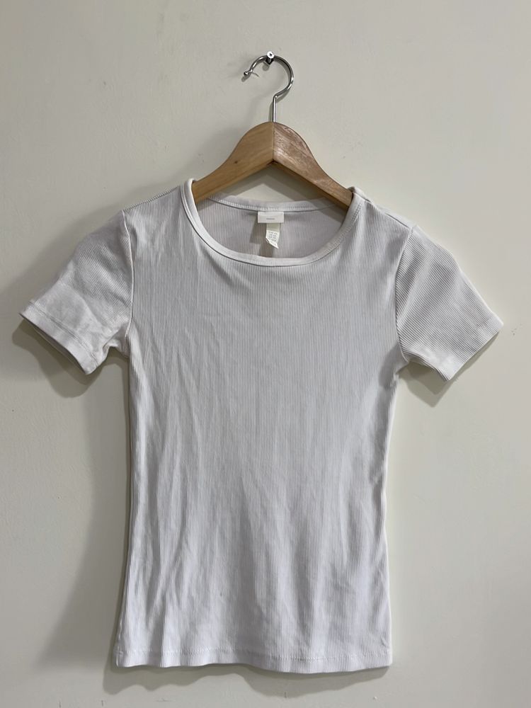H&amp;M XS White Crewneck Rib-knit T-shirt