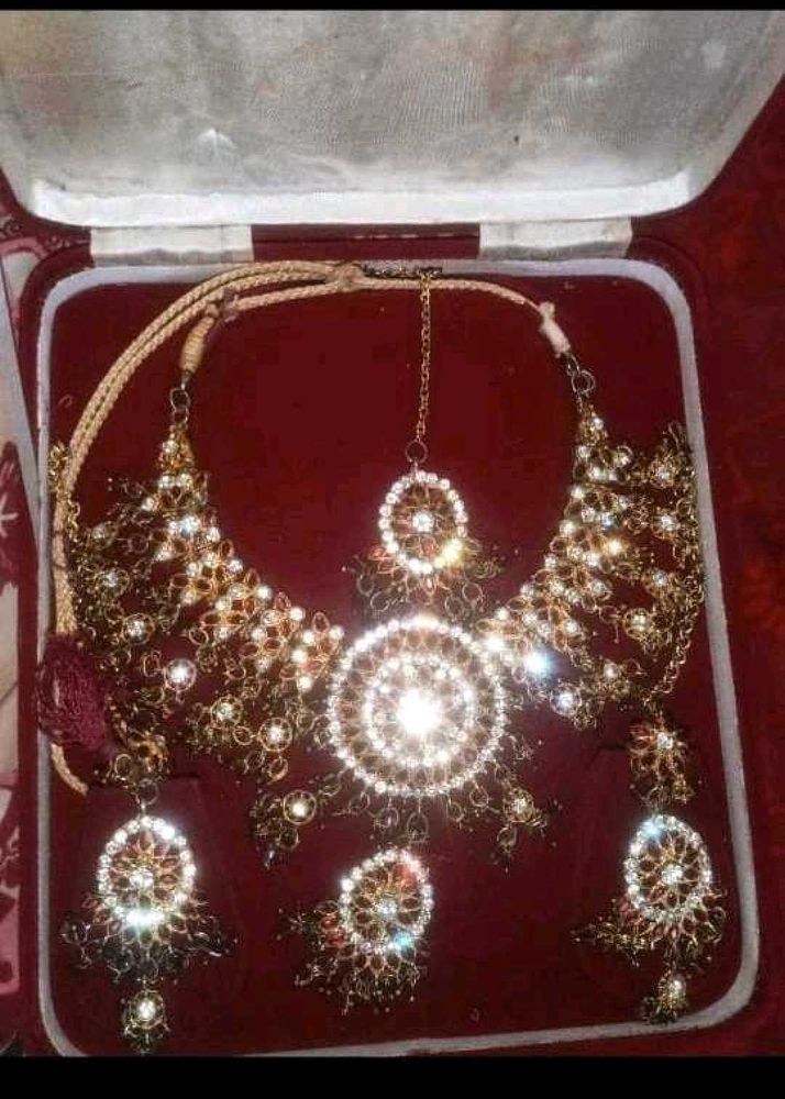 The Bride Beautiful Jwellery Set