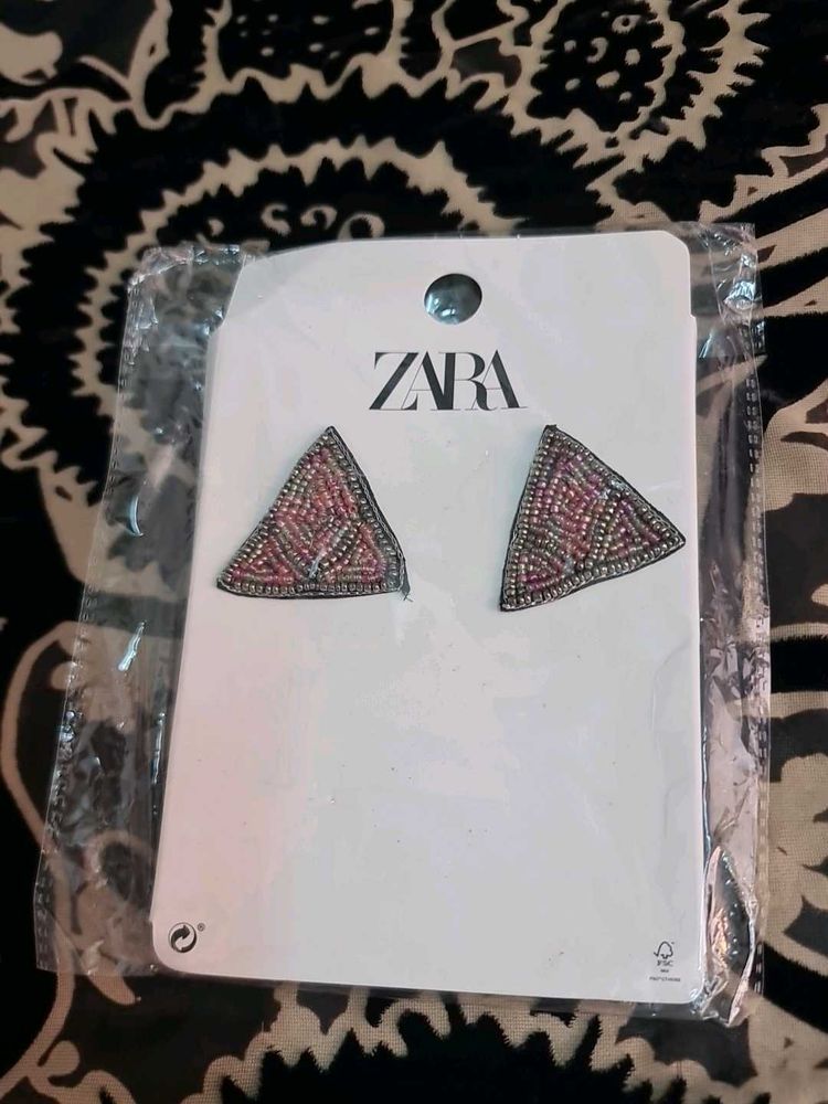 Zara Triangle Earrings