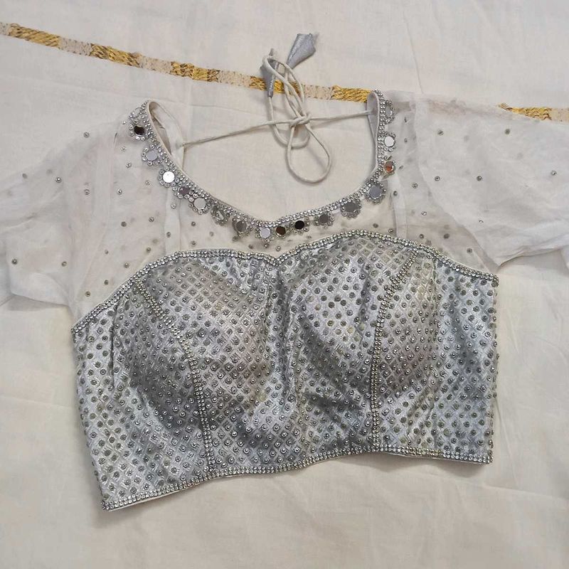 🤍 Silver Passed Blouse🤍
