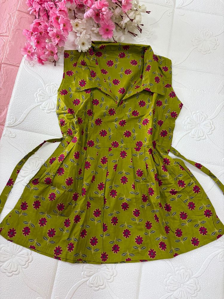 Cotton Green Floral Peplum Short top / Kurti