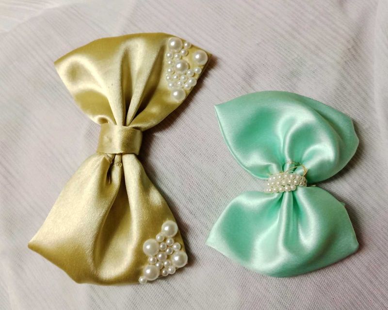 Pearl Embellished Hair Bows