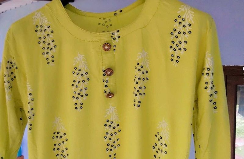 Light Neon Kurta