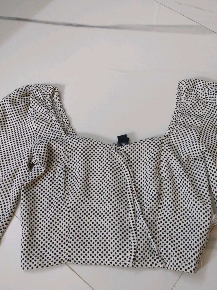 Polka Dot Puff Sleeve Top