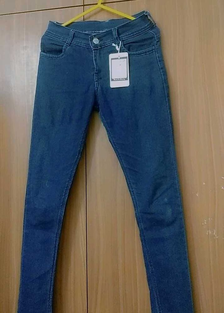 Blue Denim Jeans Size : 28 Waist 32 :Hips
