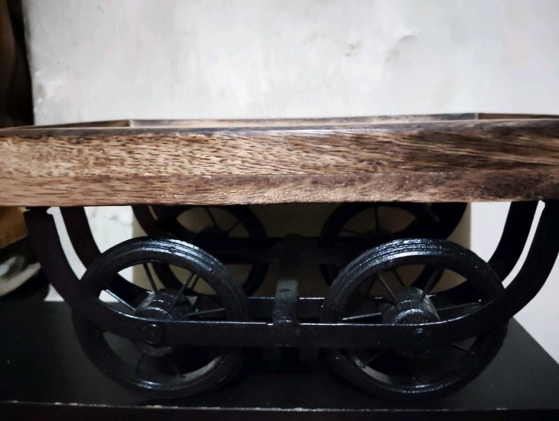 Wheel Tray for decor and serving